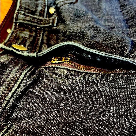 Chico's Fab Slimming Size 10 Ankle & Cropped EUC - Picture 6 of 11